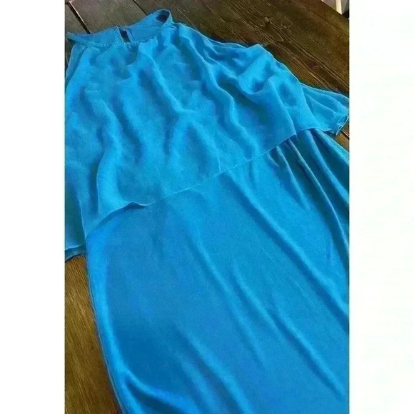NWT White House Black Market Chiffon Overlay Halter Dress Size 12 Ocean Blue - Picture 7 of 11